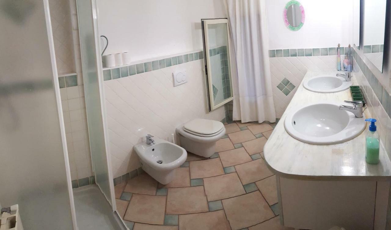 Taverna Derosas Apartment กอลโฟอารันชี ภายนอก รูปภาพ